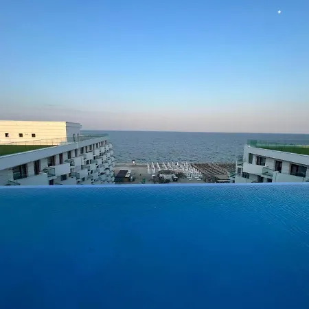 Aqua Infinity Navodari